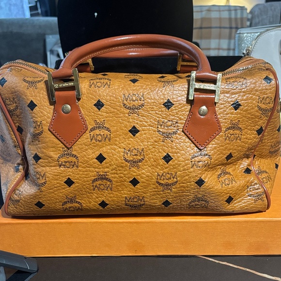 MCM Tan Visetos Leather Satchel - Picture 2 of 7